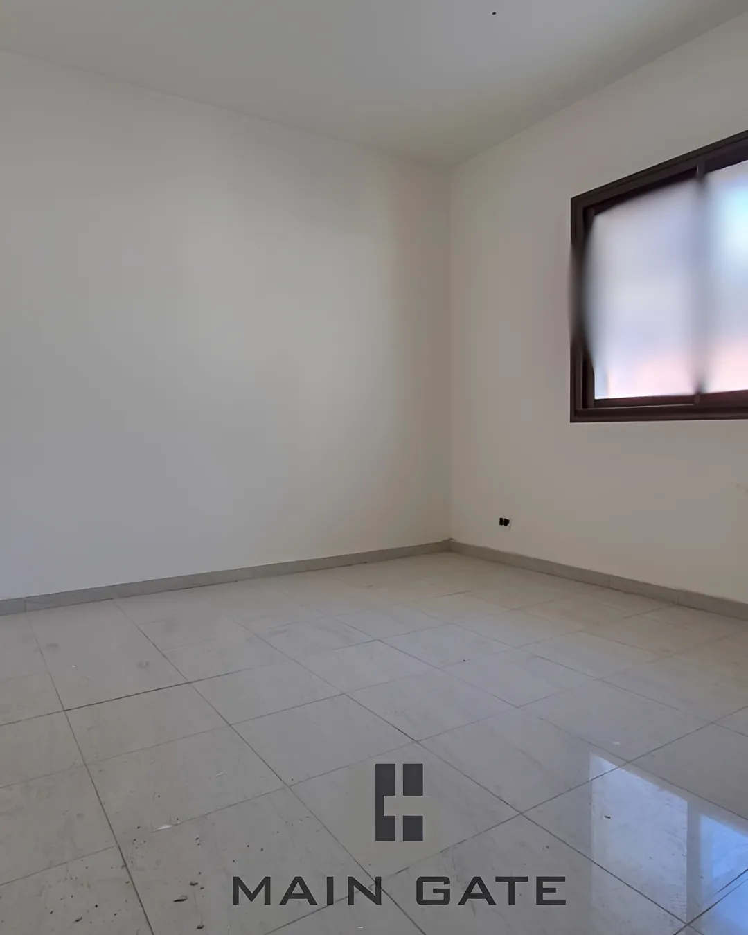 Apartment for Sale in Ballouneh, Lebanon