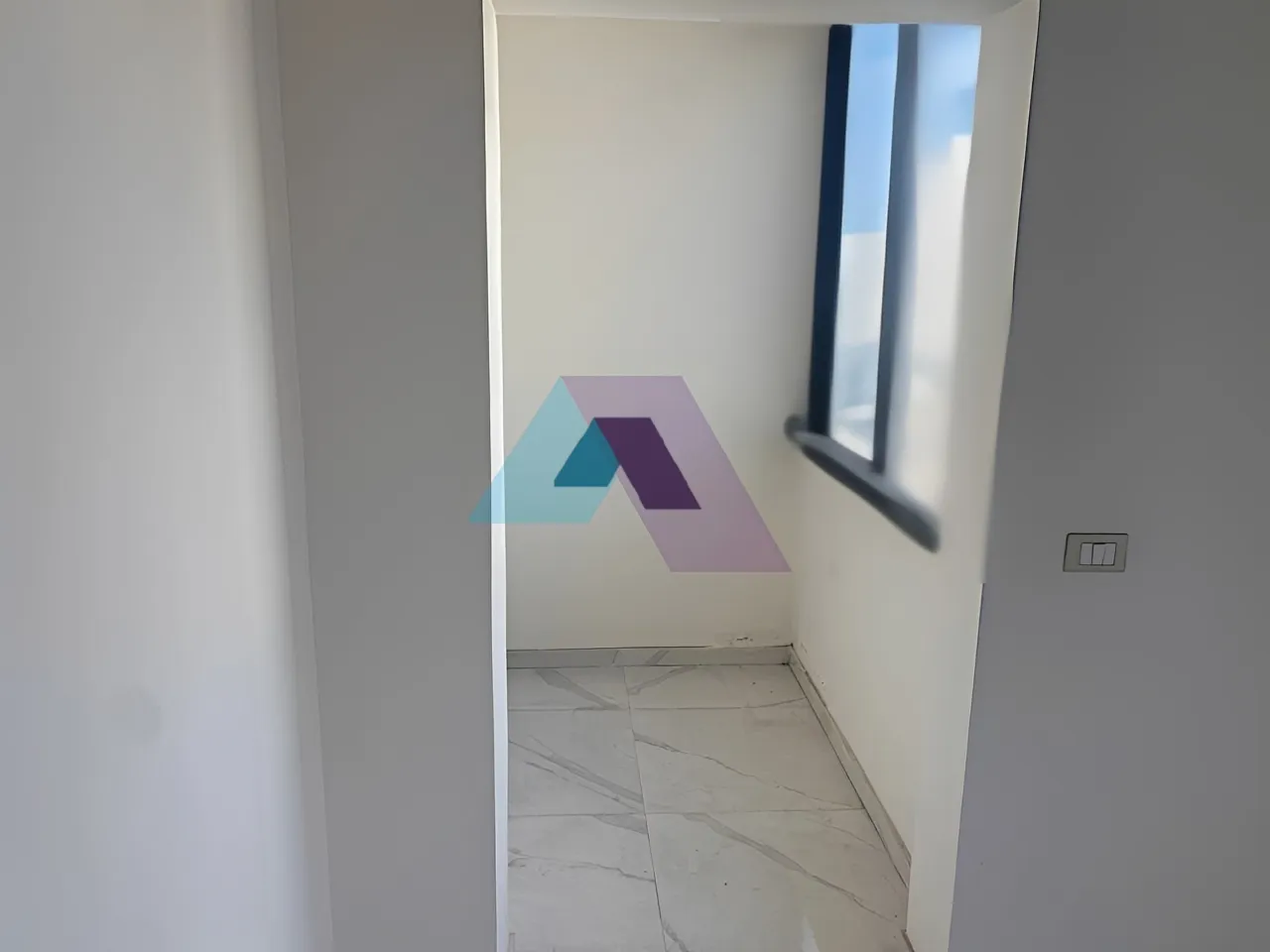 Duplex for sale in Mazraa, Bayrut, Lebanon - 4 bed, 4 bath