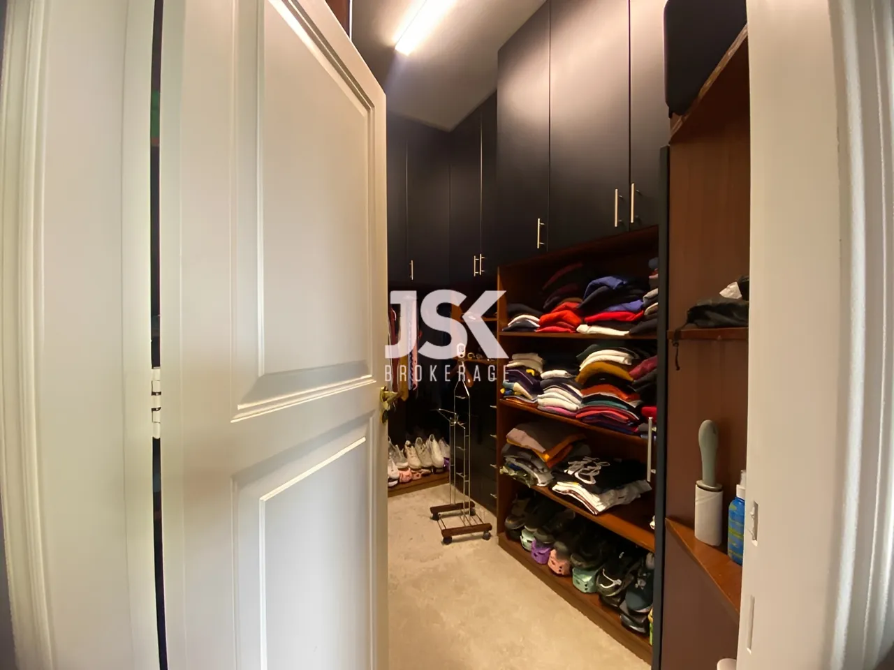 Apartment for Rent in Unesco
