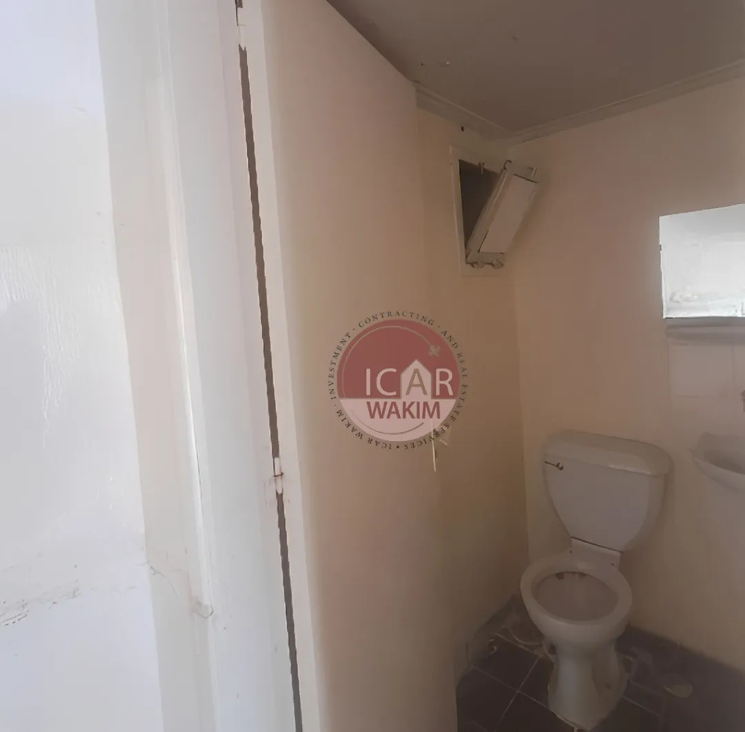 Shop for rent in Mansourieh, Lebanon