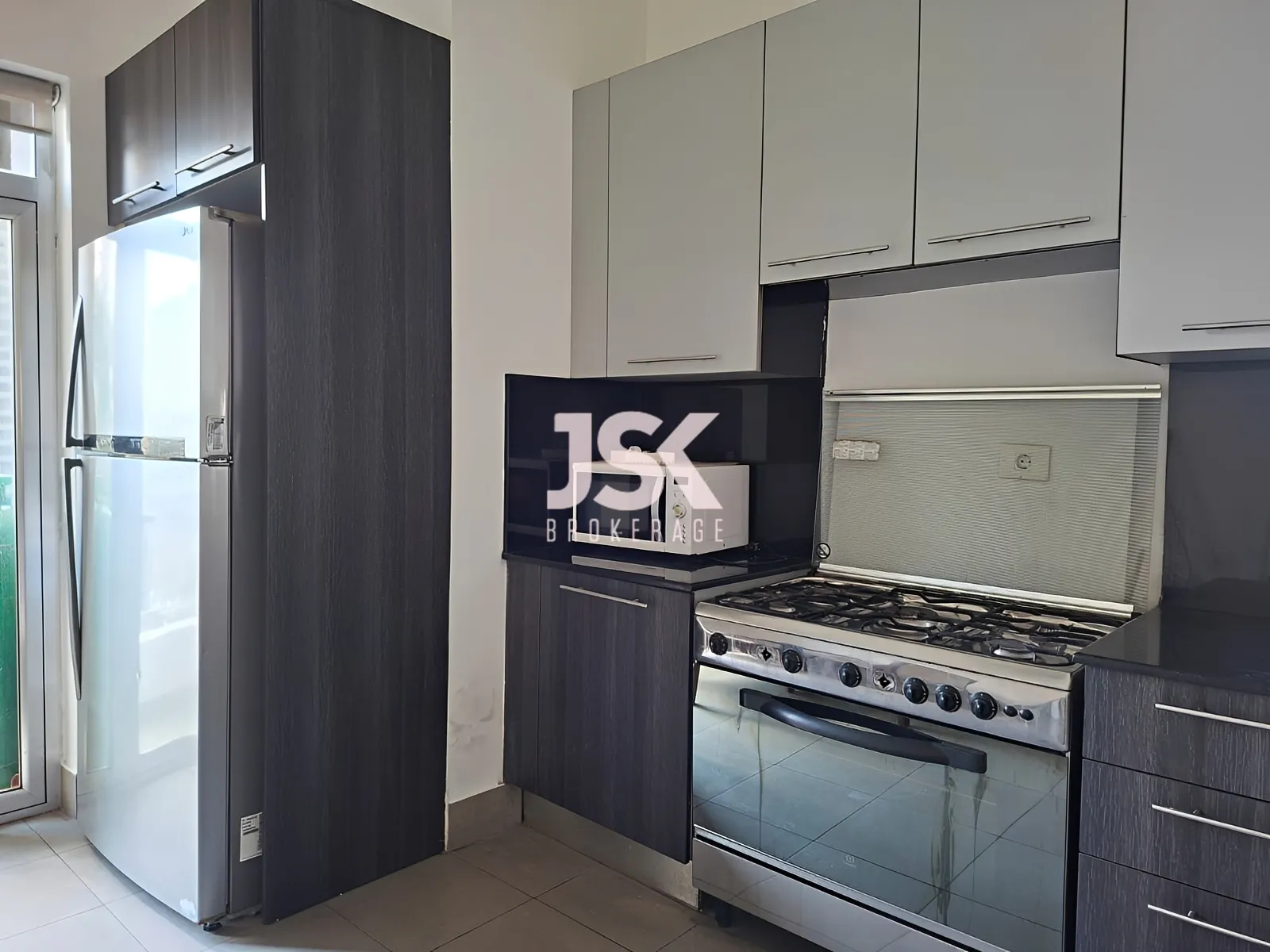Apartment for Sale in Raoucheh
