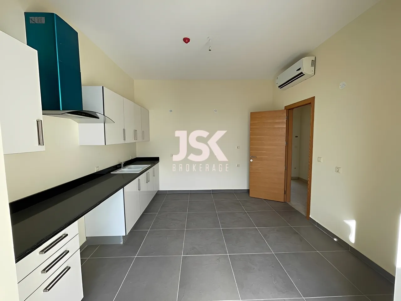 Apartment for Rent in Faiyadiyeh