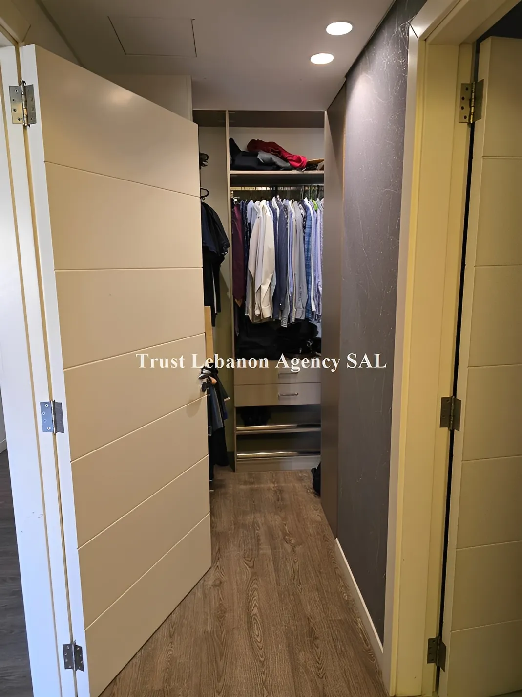 Apartment for Sale in Ashrafieh Beirut Lebanon - 3 bed, 3 bath