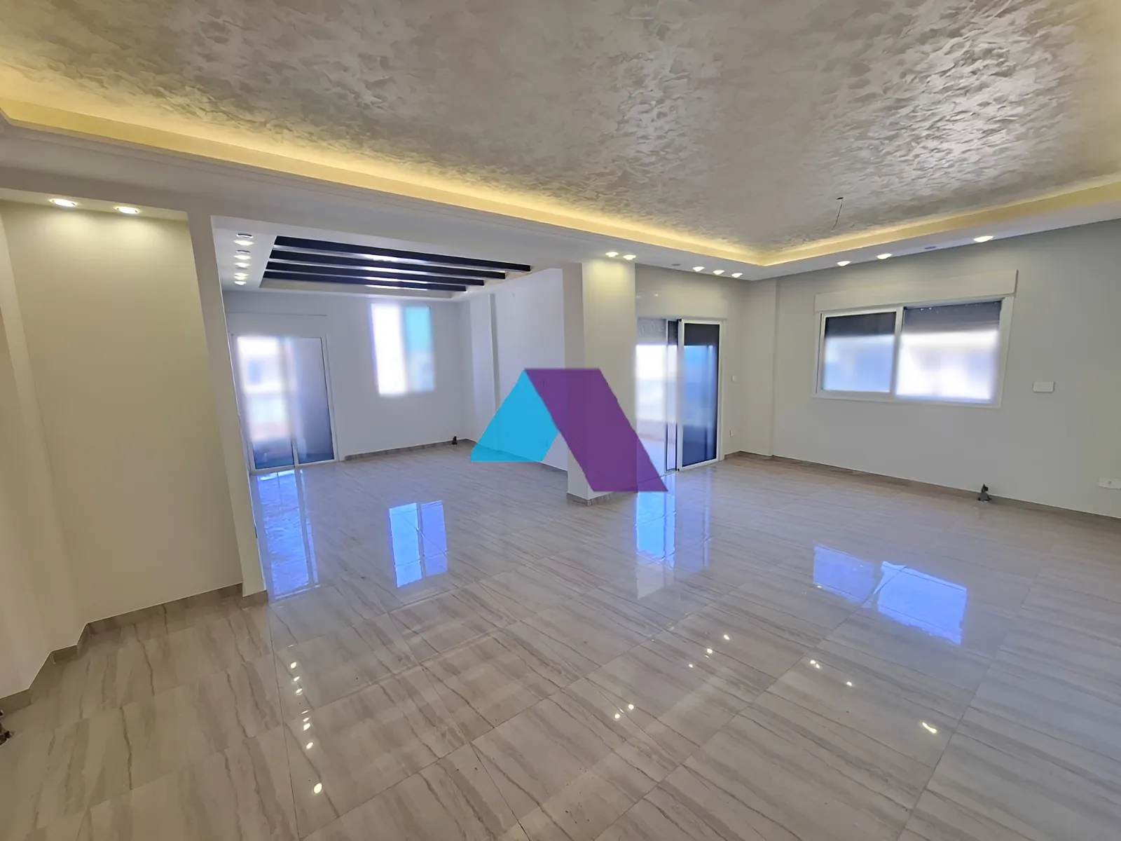 Apartment for Sale in Habboub - 3 bed, 4 bath