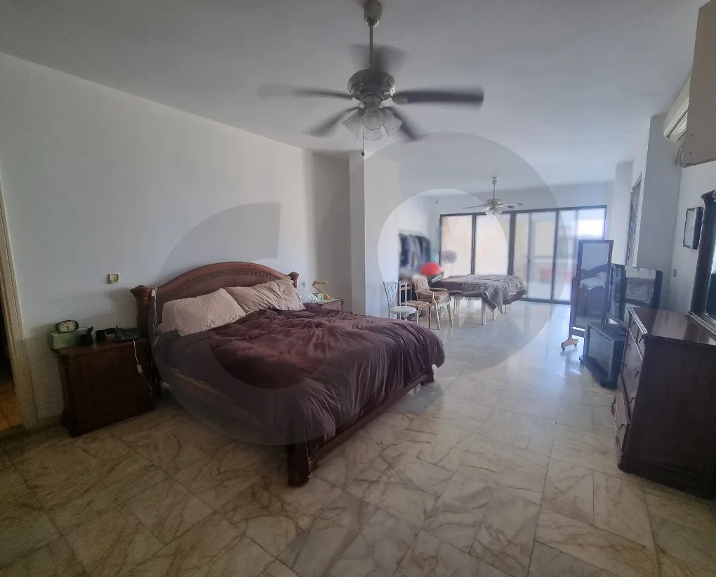 Apartment for Sale in Ain Al Mraiseh