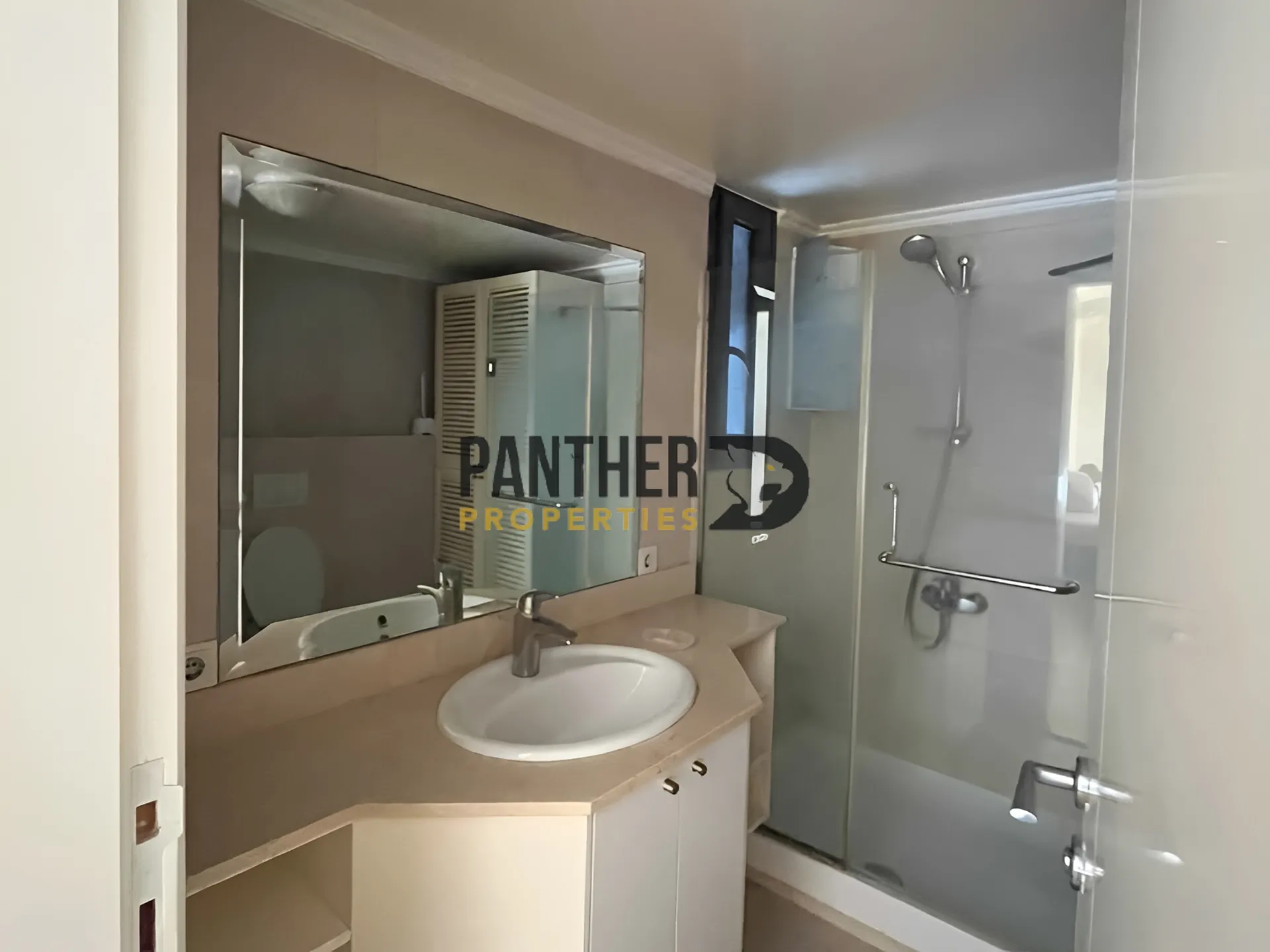 Apartment for rent in Achrafieh, beirut, lebanon