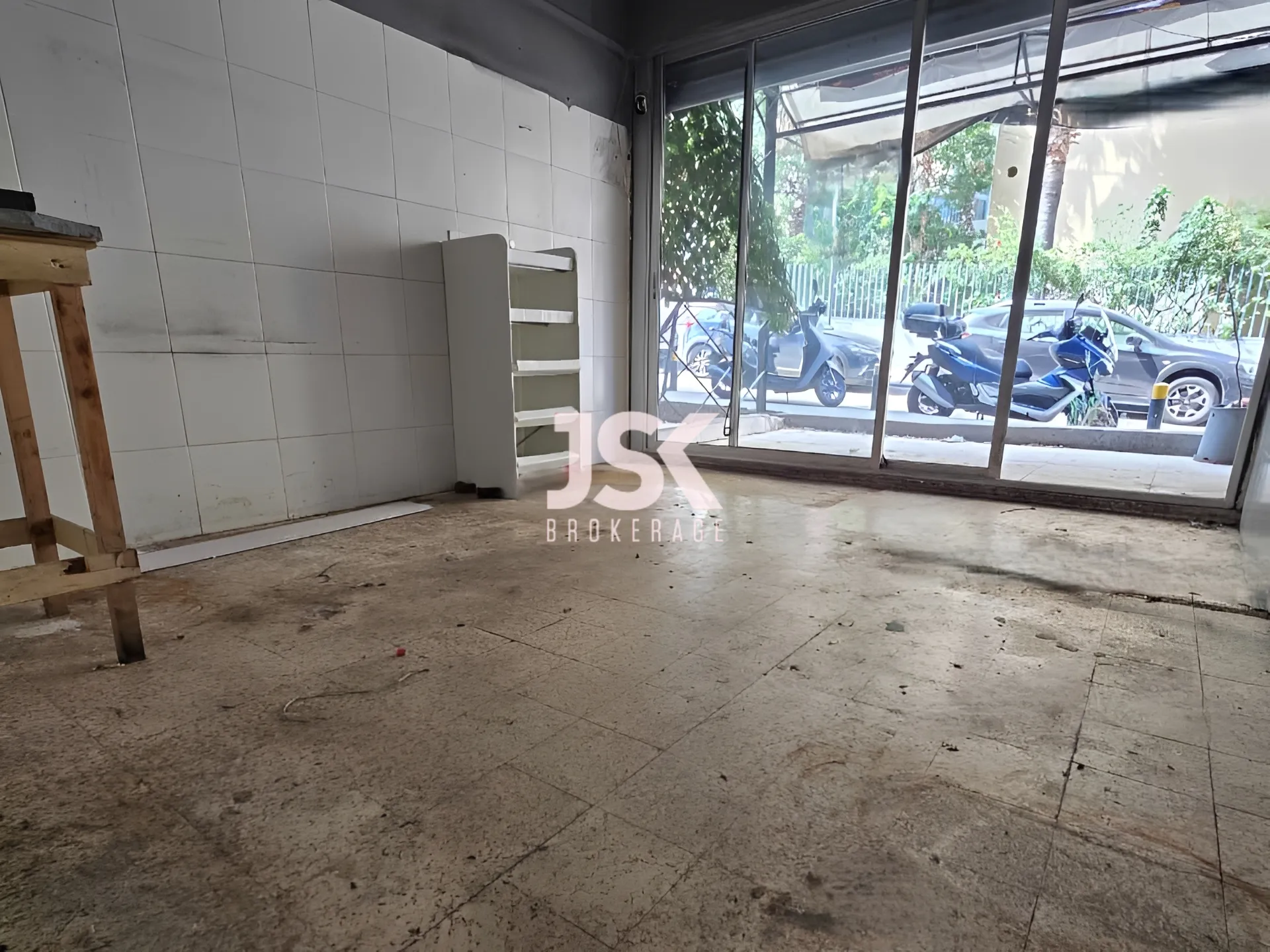 Shop for Sale in Achrafieh