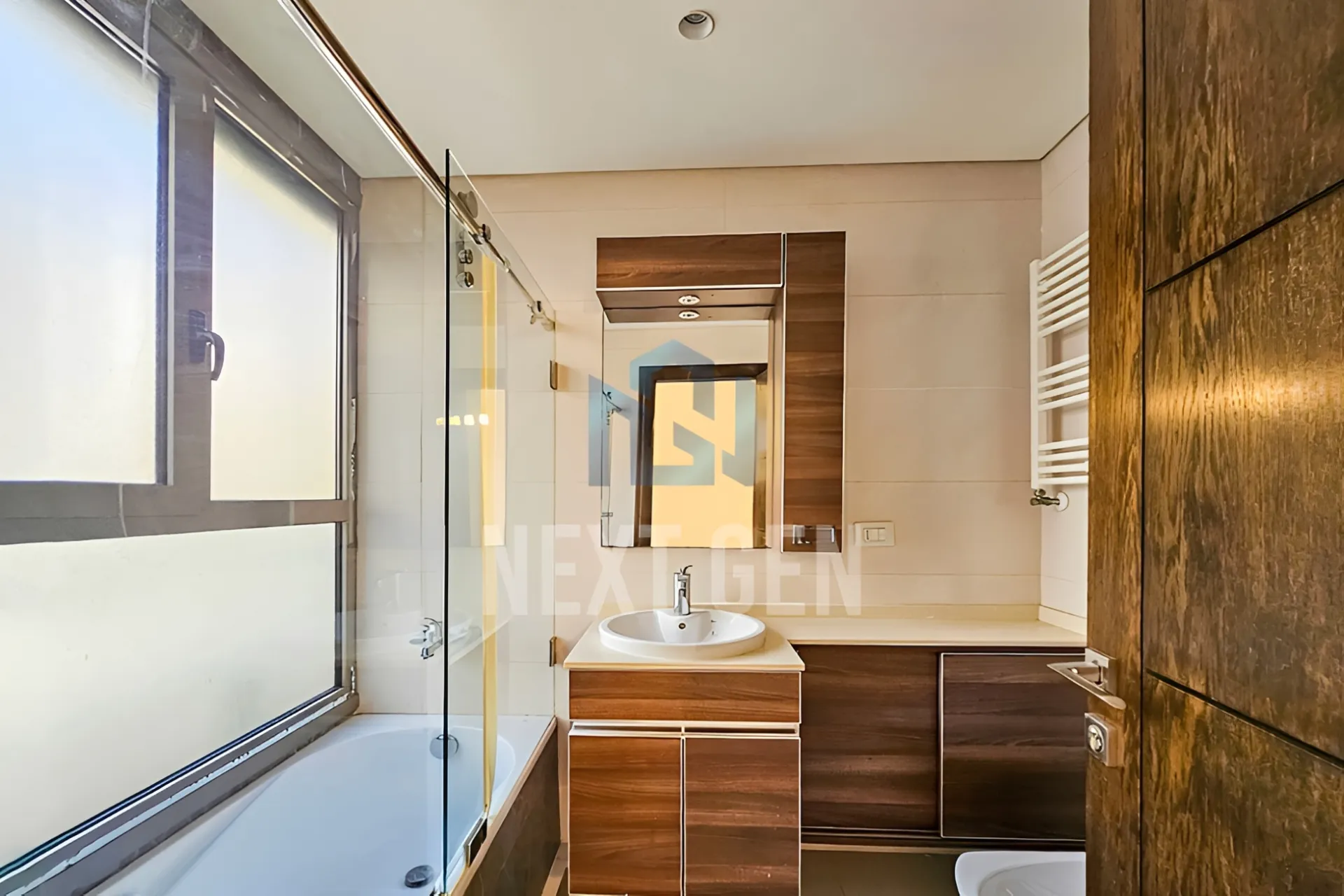 Apartment for sale in Ramlet El Baida, Bayrut, Lebanon