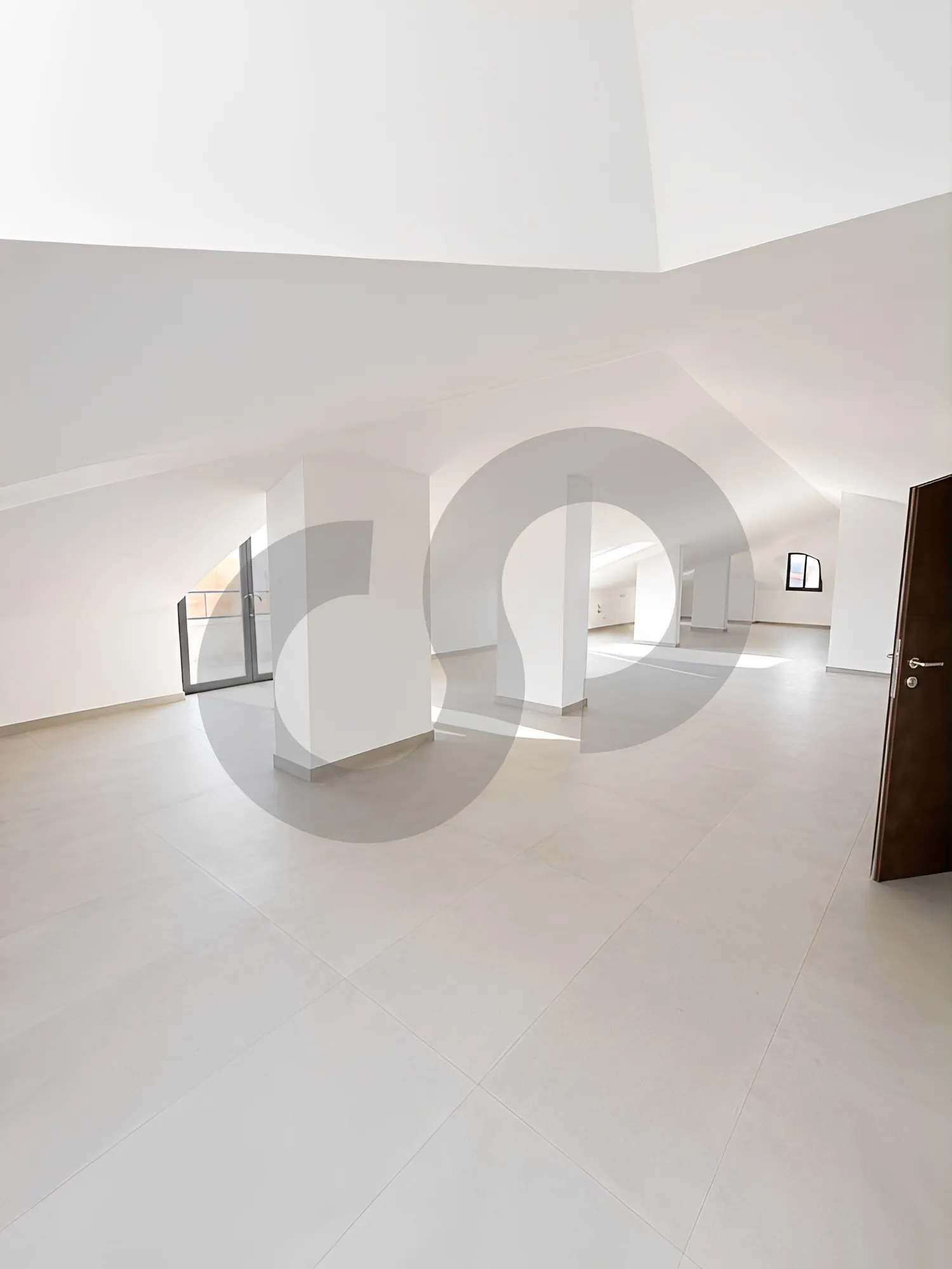 Apartment for Sale in Bourj Hammoud - 1 bed, 2 bath