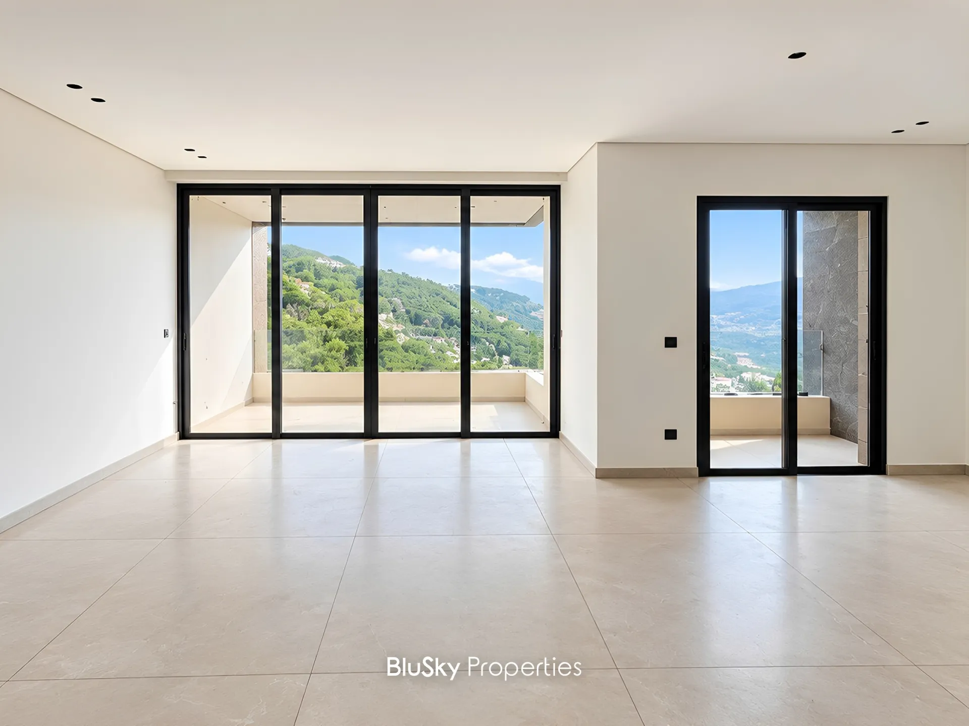 Apartment for sale in Ouyoun