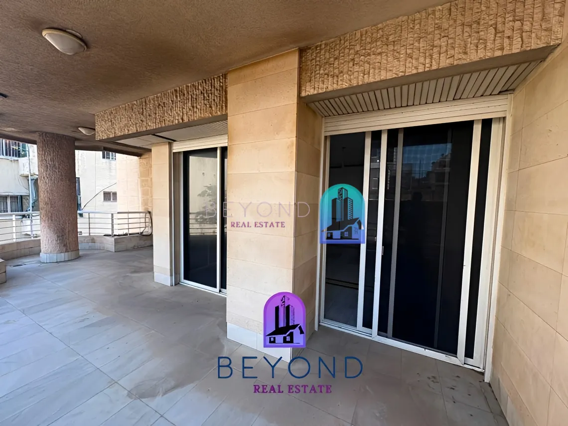 Apartment for rent in Jeanne Darc, Bayrut, Lebanon - 3 bed, 3 bath