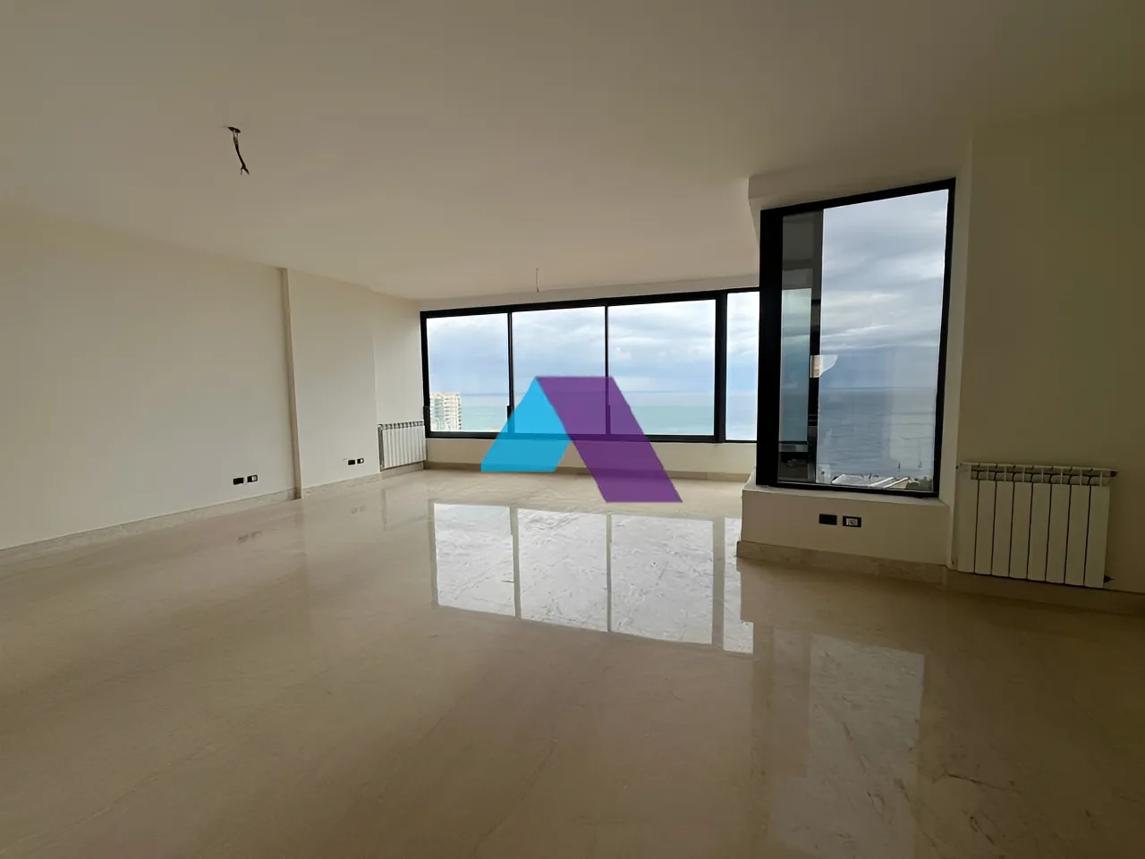 Apartment for rent in Hamra - 3 bed, 3 bath