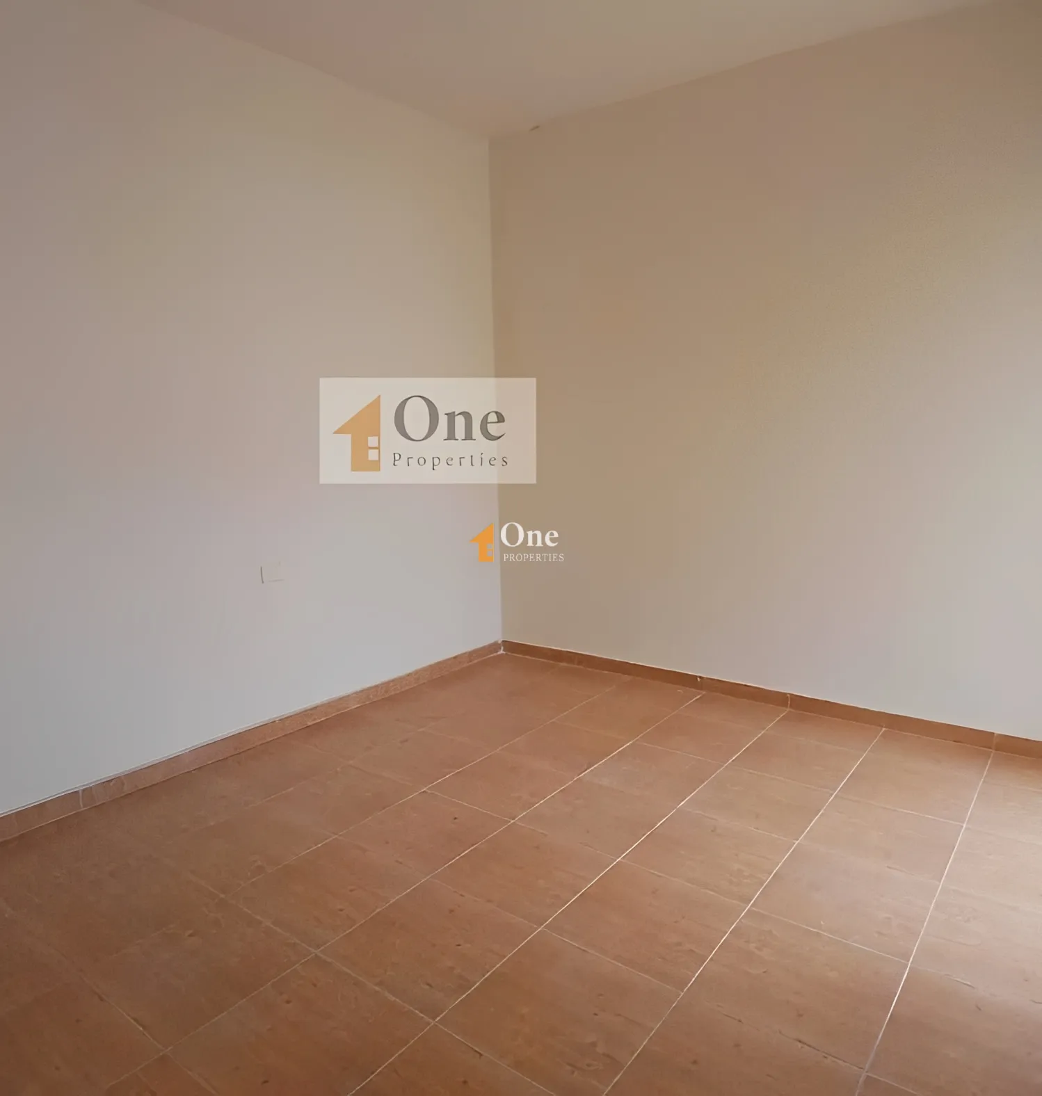 Apartment for sale in Ain Aalaq, Lebanon - 3 bed, 2 bath