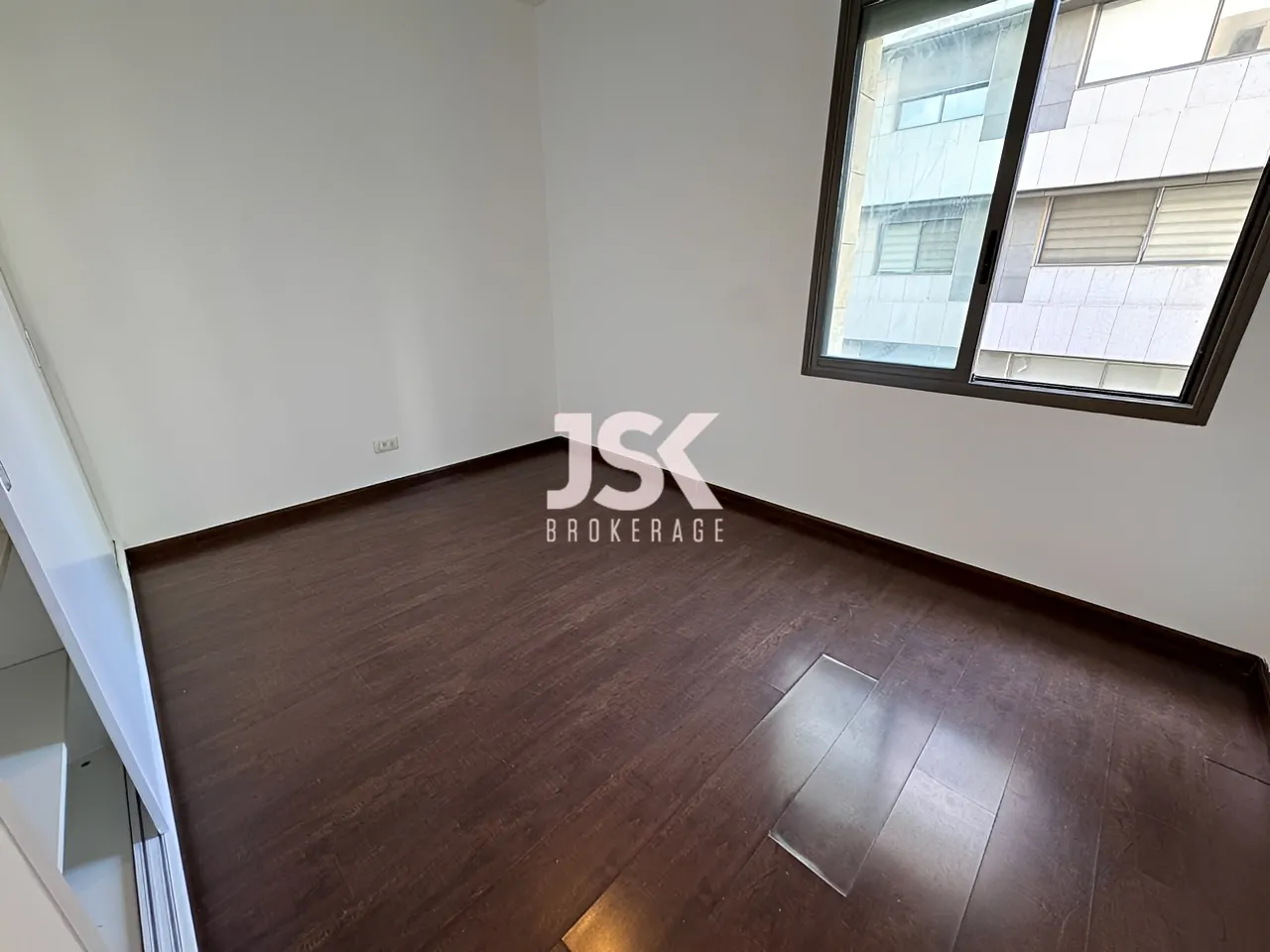Apartment for Sale in Ras Beirut