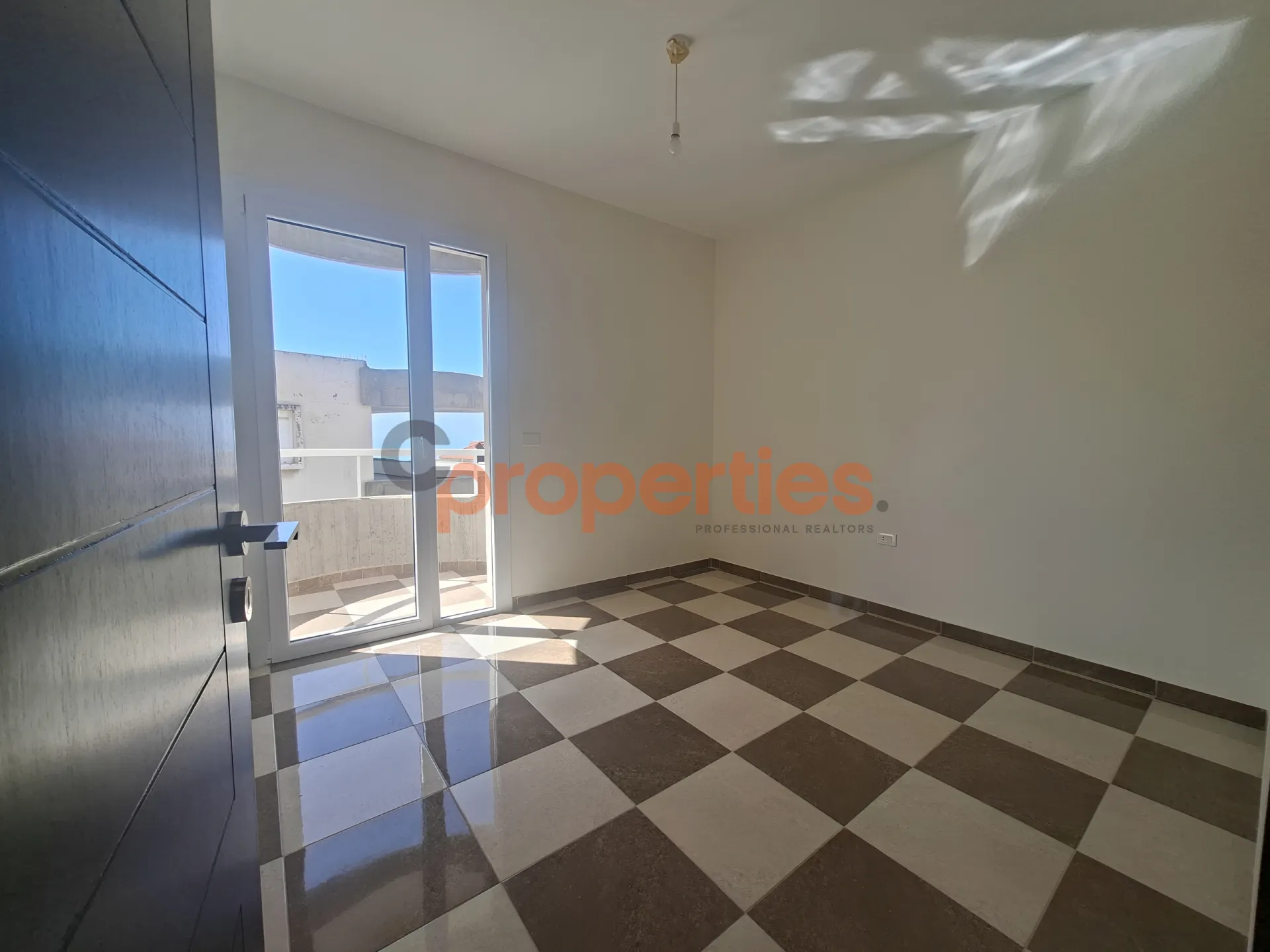 Apartment for Sale in Halat