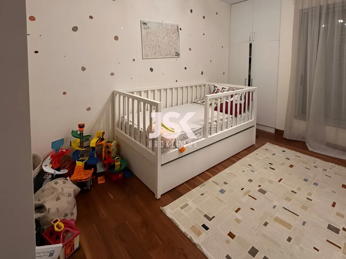 Apartment for Sale in Sanayeh