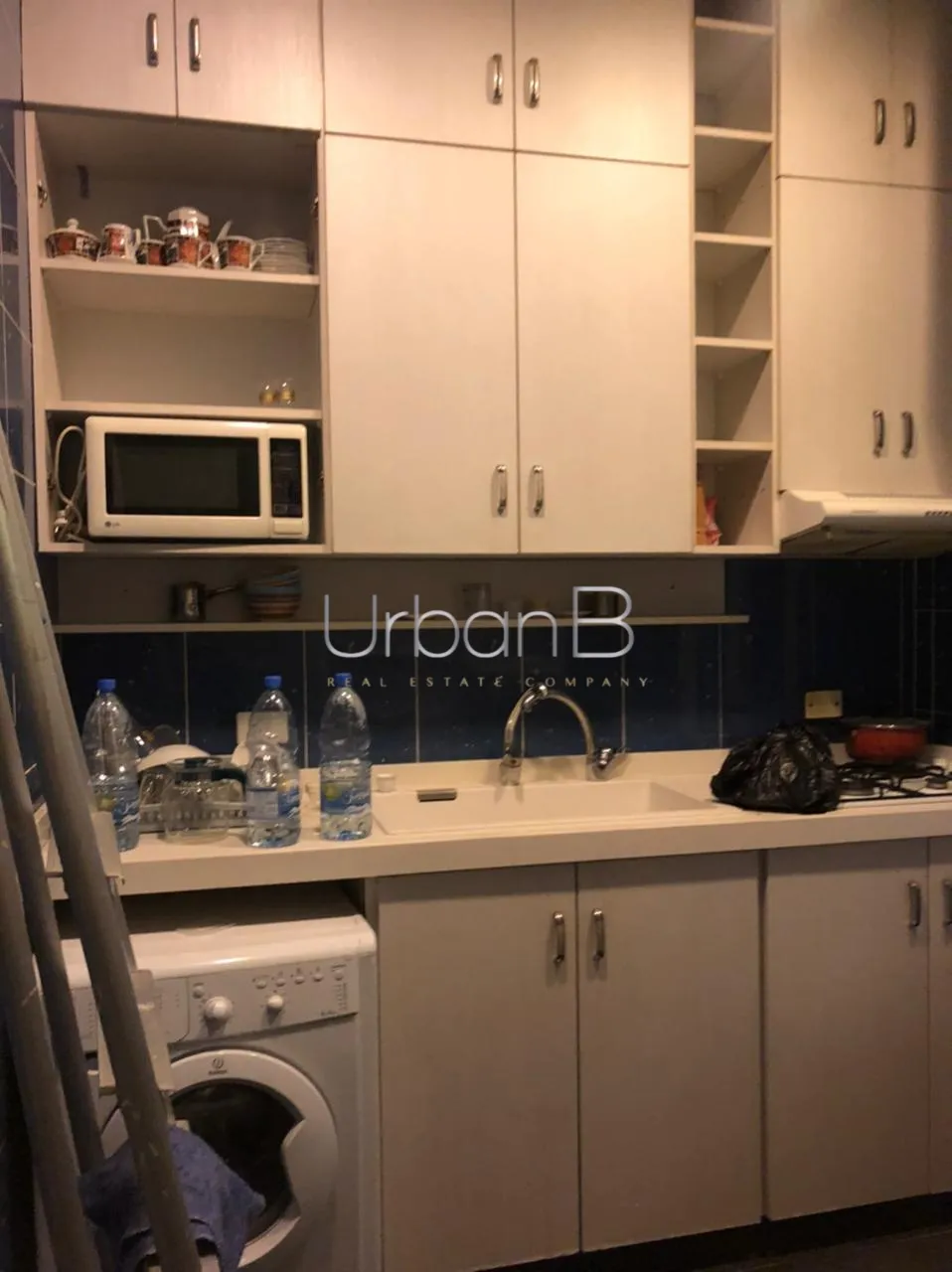 Apartment for rent in Geitawi, beirut, lebanon