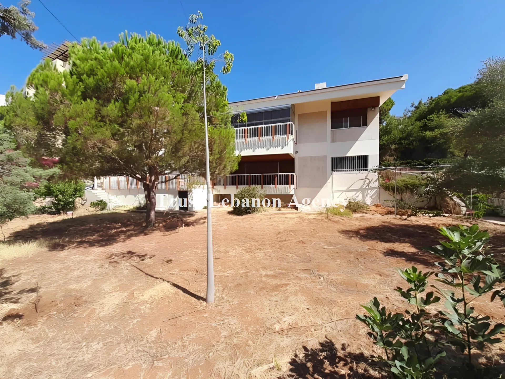 Villa for Sale in Metn Monteverde Lebanon