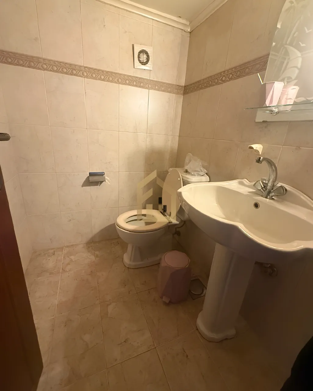 Apartment for sale in Ballouneh, Lebanon