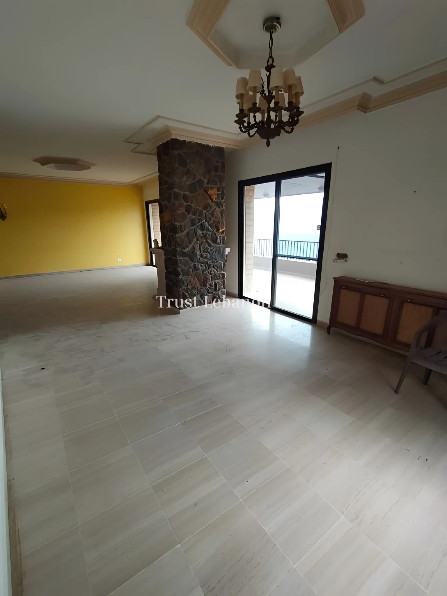 Apartment for rent in Broummana, Lebanon - 3 bed, 3 bath