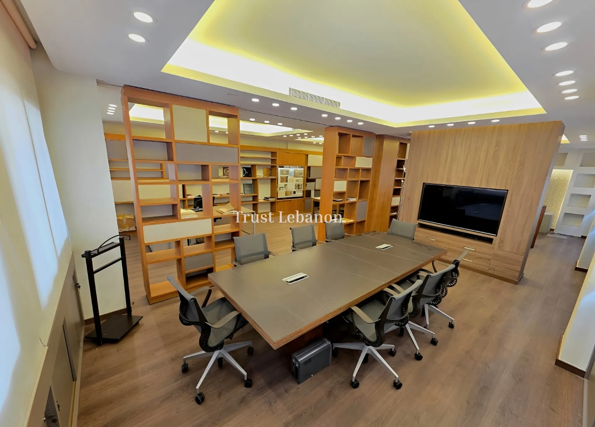 Office for sale in Daoura, Lebanon