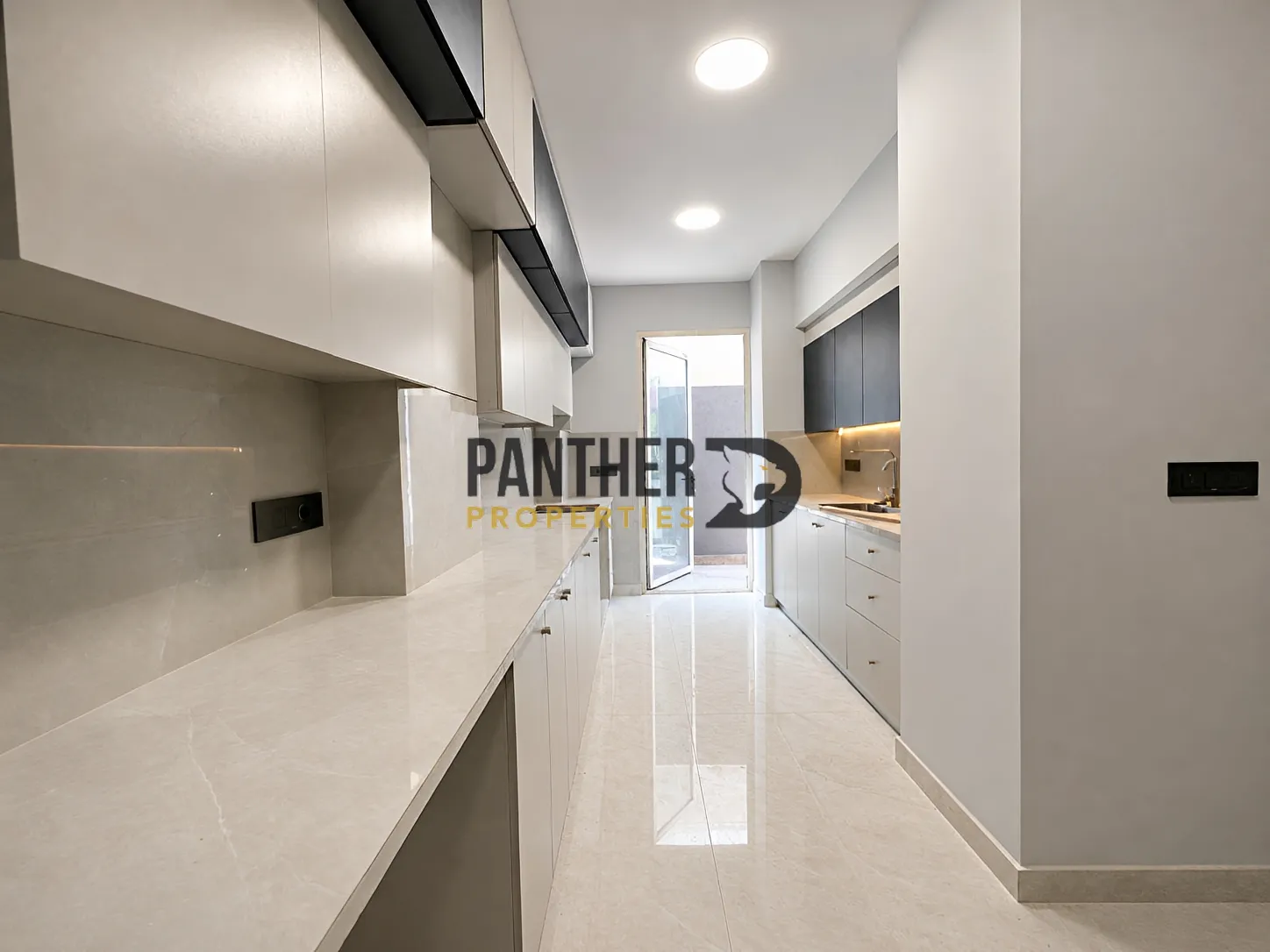 Apartment for sale in Achrafieh, beirut, lebanon - 3 bed, 2.0 bath