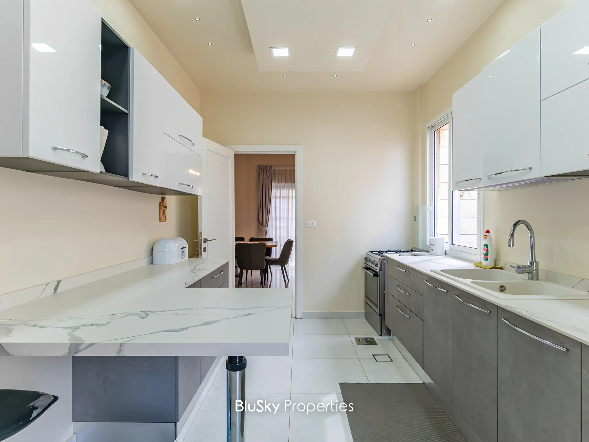 Apartment for rent in Mansourieh