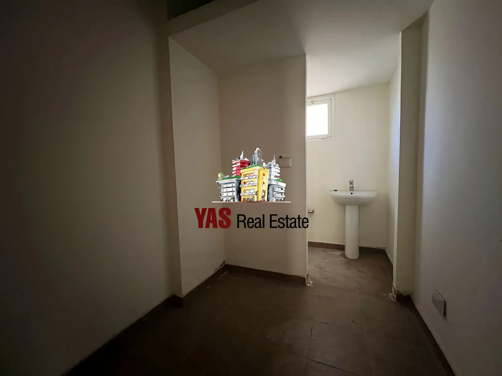 Apartment for Sale in Jounieh - 3 bed, 4 bath