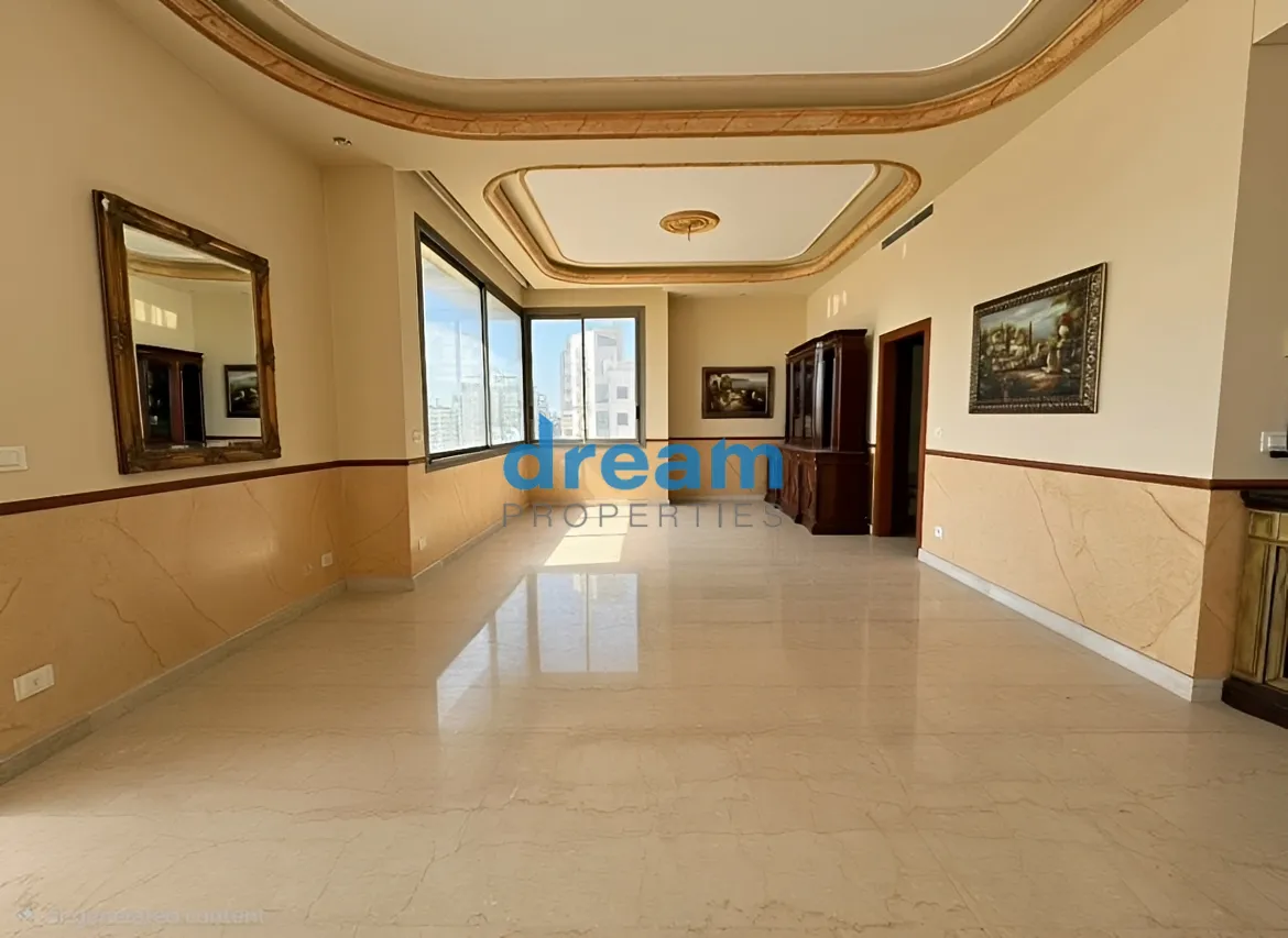 Apartment for sale in Horch Tabet