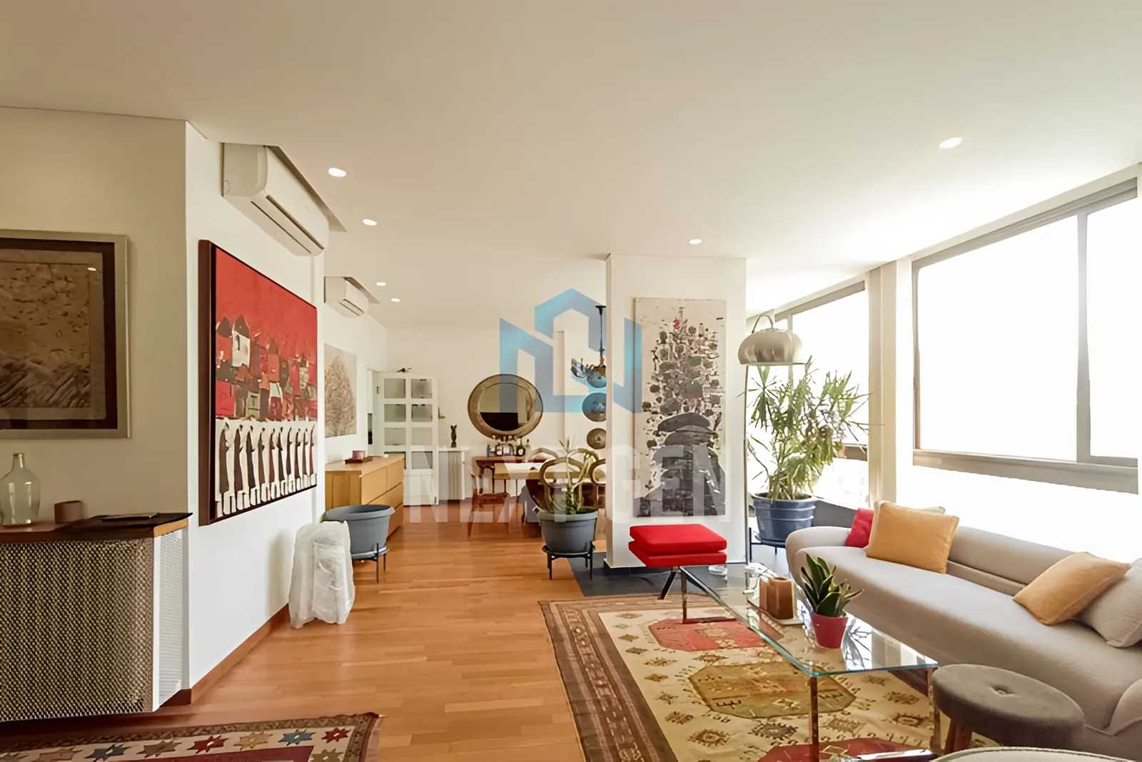 Apartment for Sale in Achrafieh - 3 bed, 4 bath