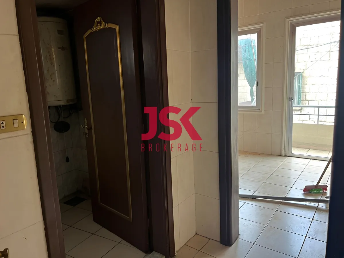 Office for rent in Aley