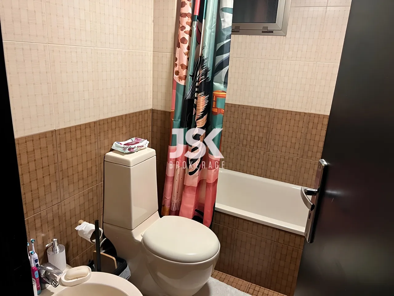 Apartment for Sale in Forn El Chebbak
