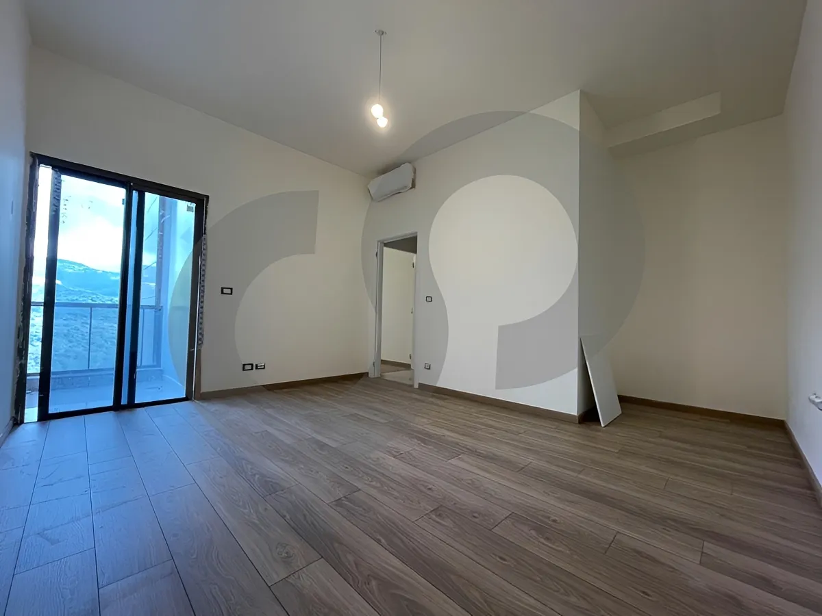 Apartment for Sale in Dawhet el Hoss, Aley - 2 bed, 2 bath