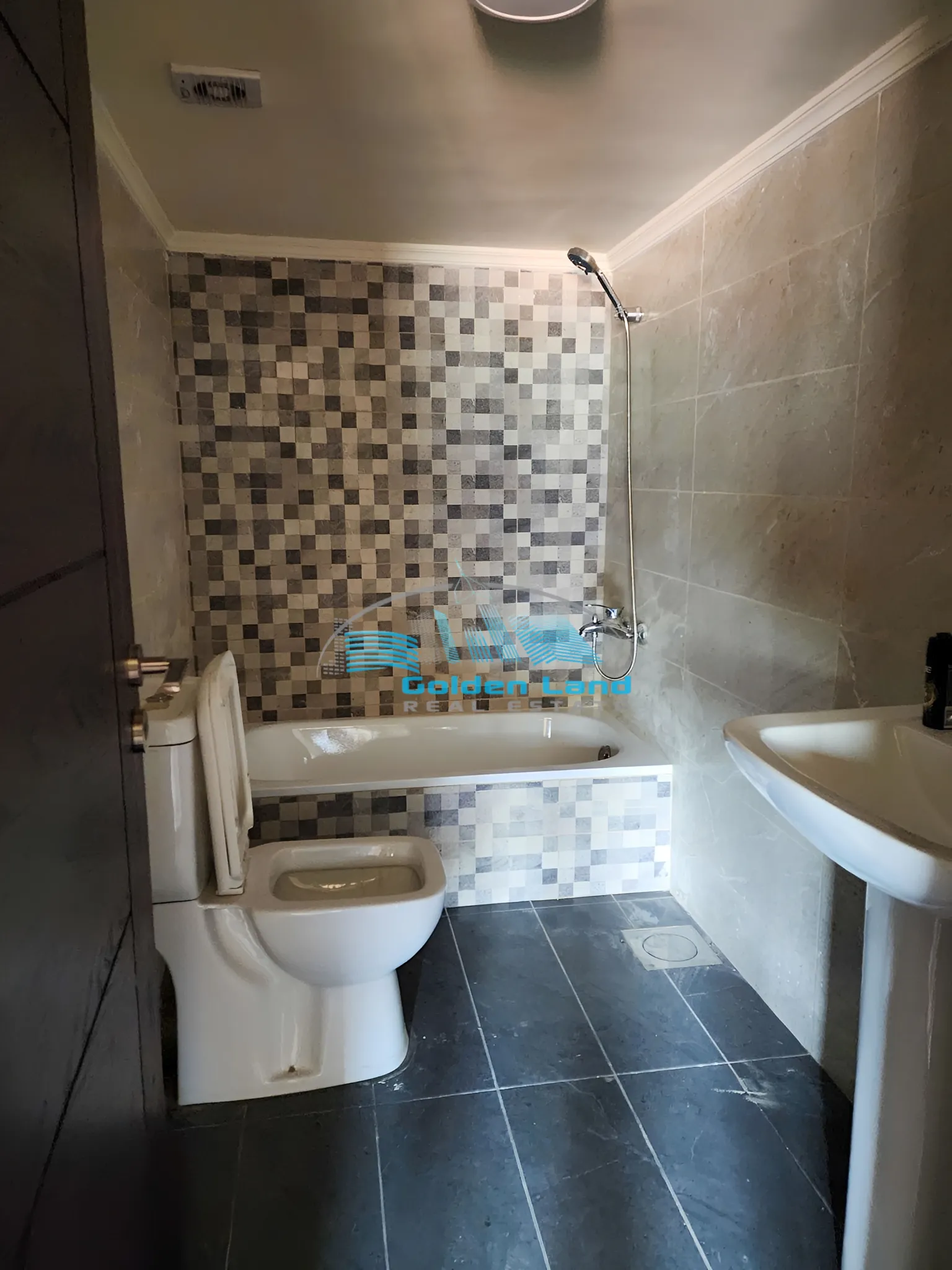 Apartment for Sale in Baabdat