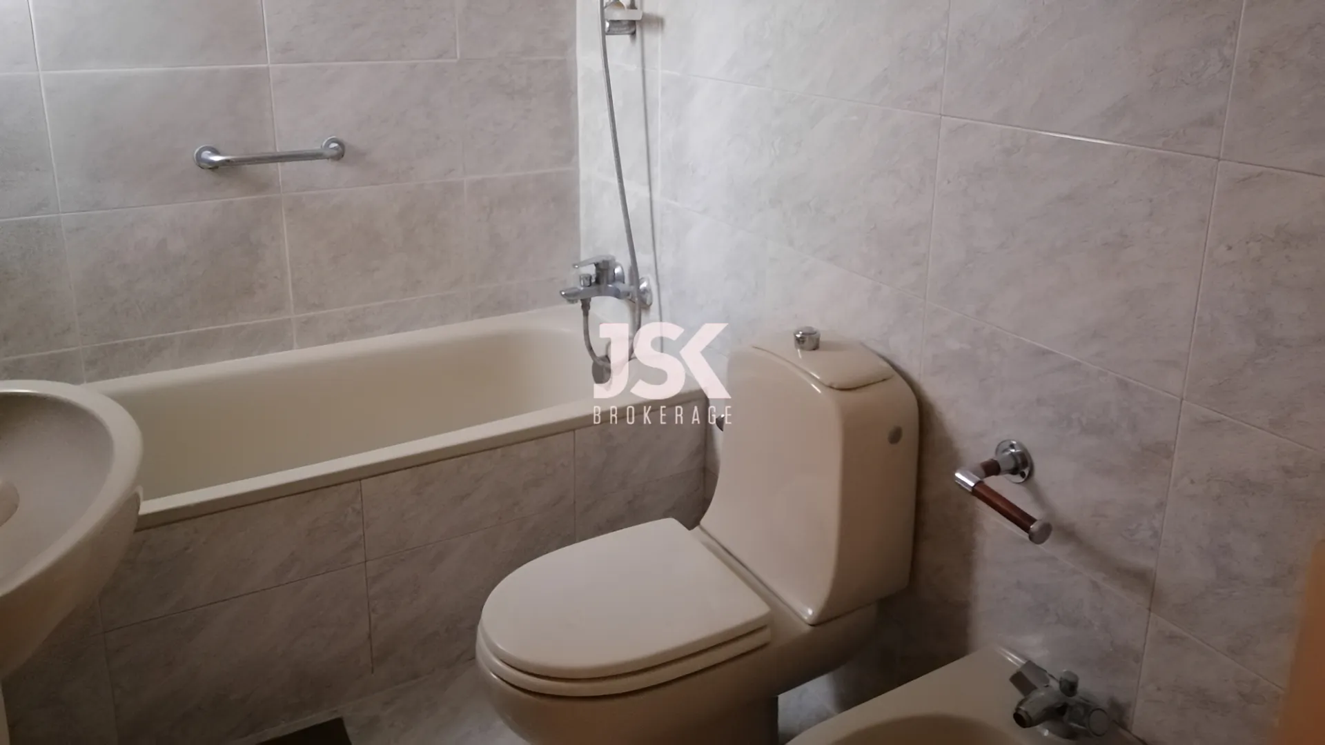 Apartment for Rent in Achrafieh