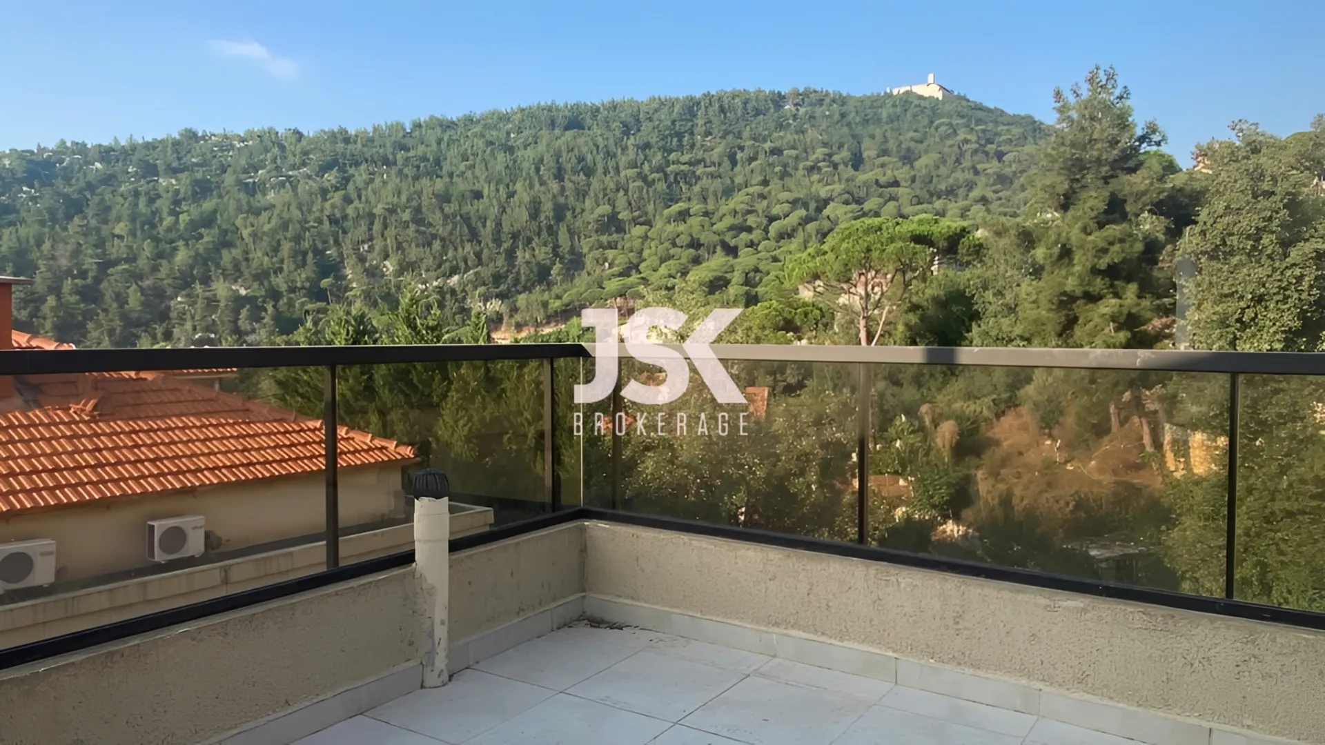 Duplex for Sale in Jouret El Ballout, Lebanon - 2 bed, 2 bath