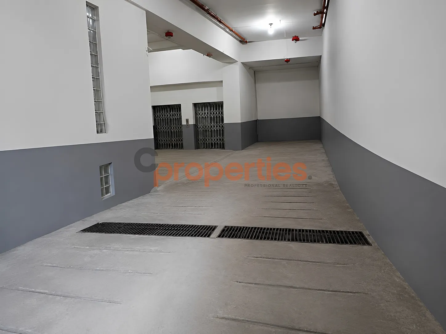 Warehouse for Rent in Jnah