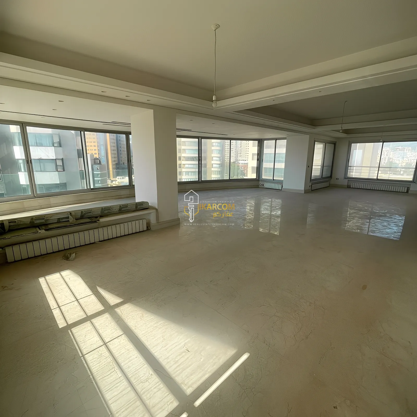 Apartment for Sale in Ramlet el Bayda - 4 bed, 5 bath