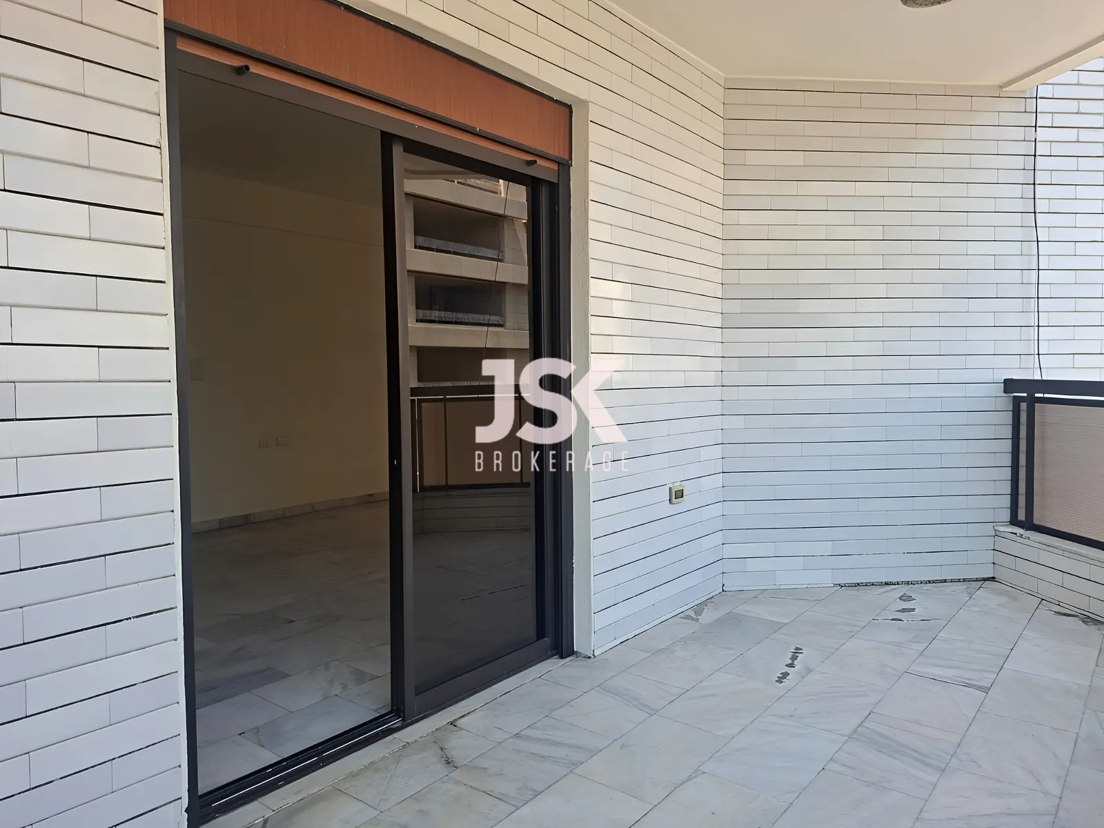 Apartment for Sale in Ras Beirut - 3 bed, 3 bath