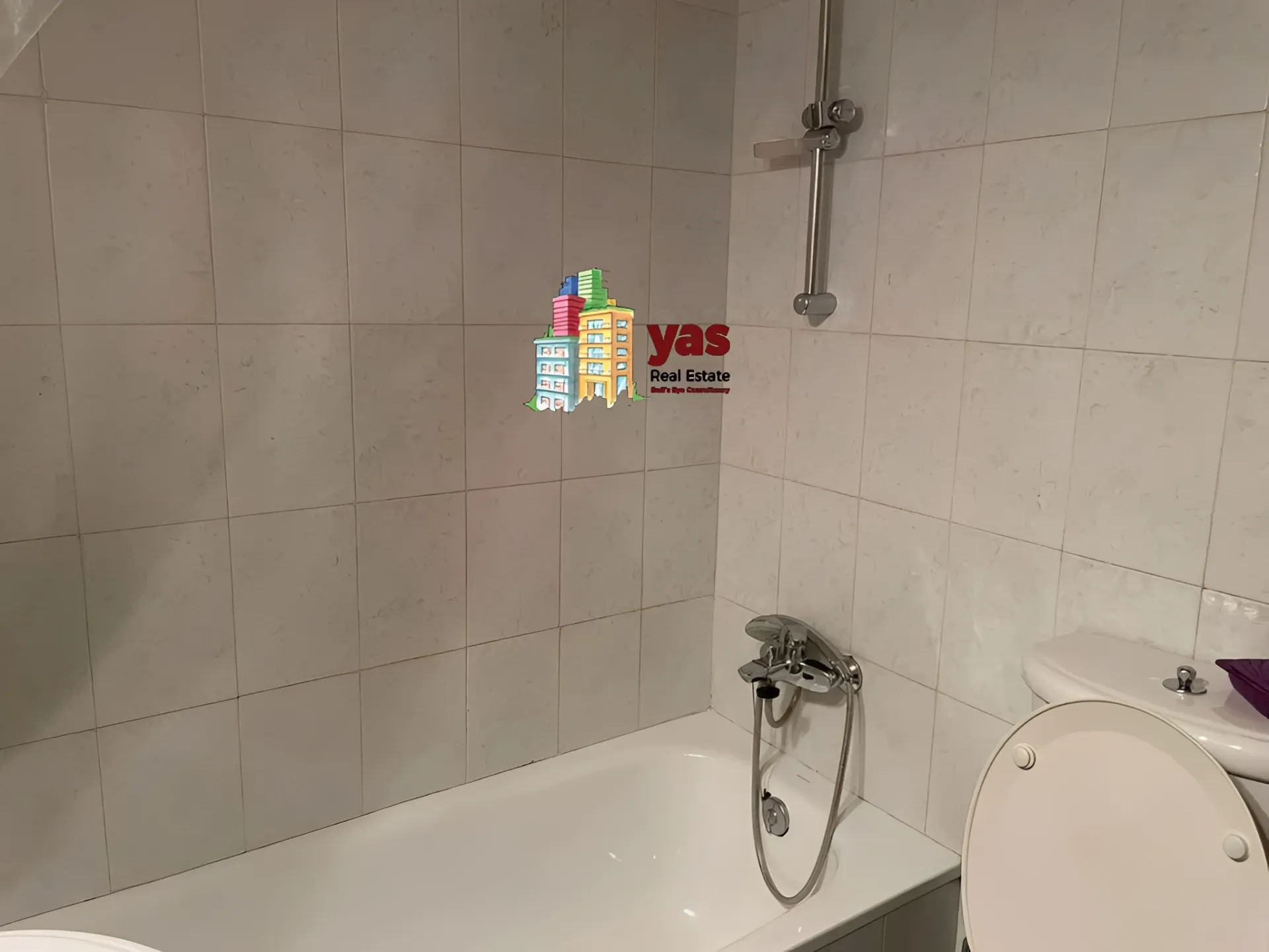 Apartment for Sale in Achrafieh - 3 bed, 2 bath