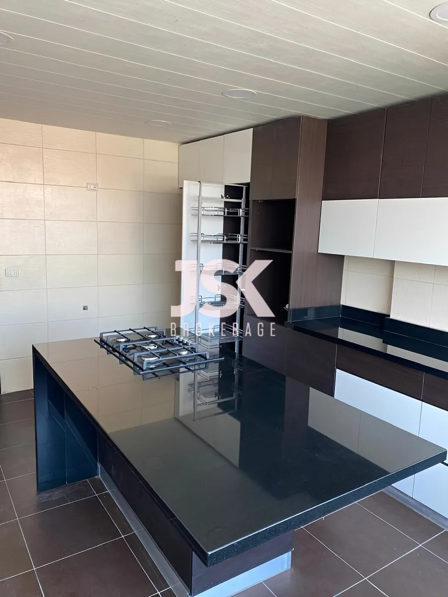 Apartment for Sale in Zikrit, Lebanon