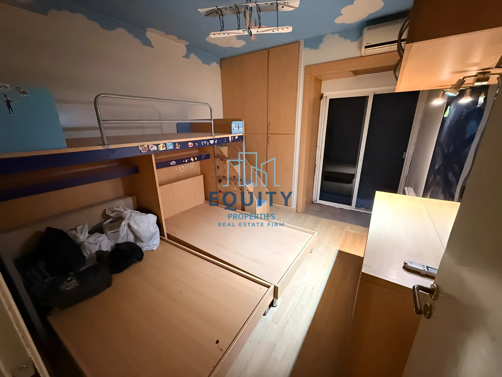 Apartment for sale in Qornet El Hamra