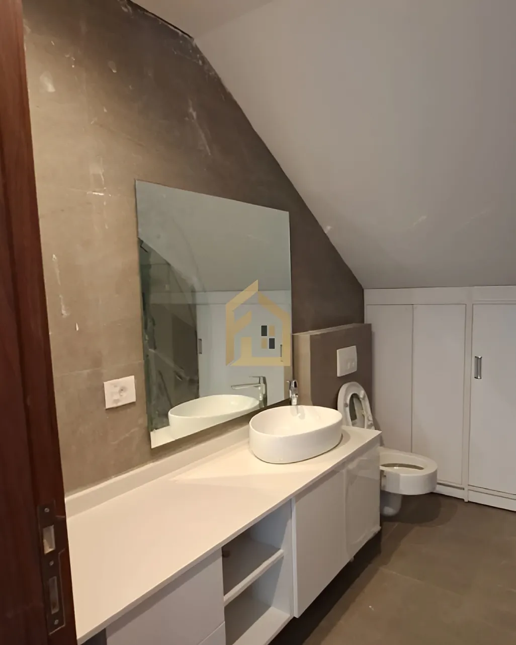 Duplex for sale in Baabdat, Lebanon - 4 bed, 5 bath