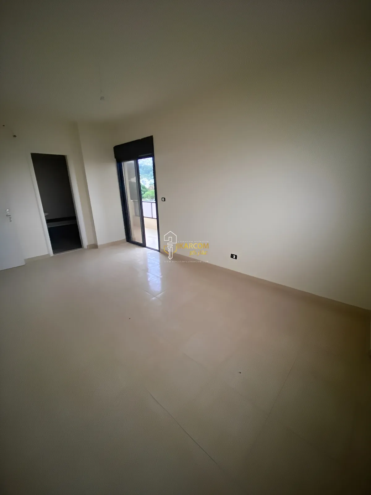 Duplex for Sale in Dbaye
