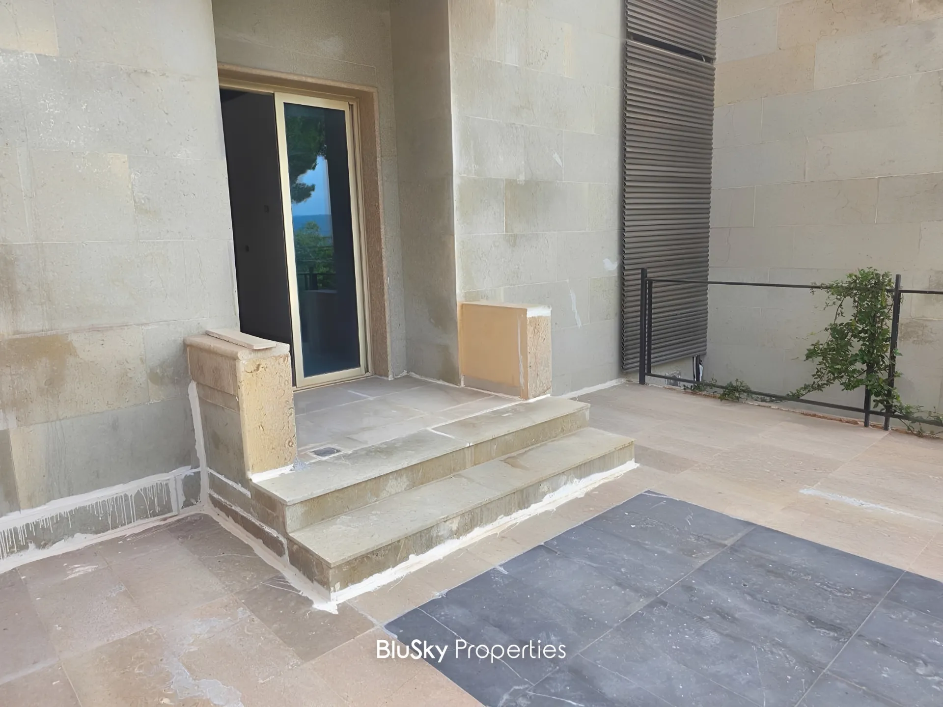 Apartment for sale in Ain saadeh, lebanon - 3 bed, 4.0 bath