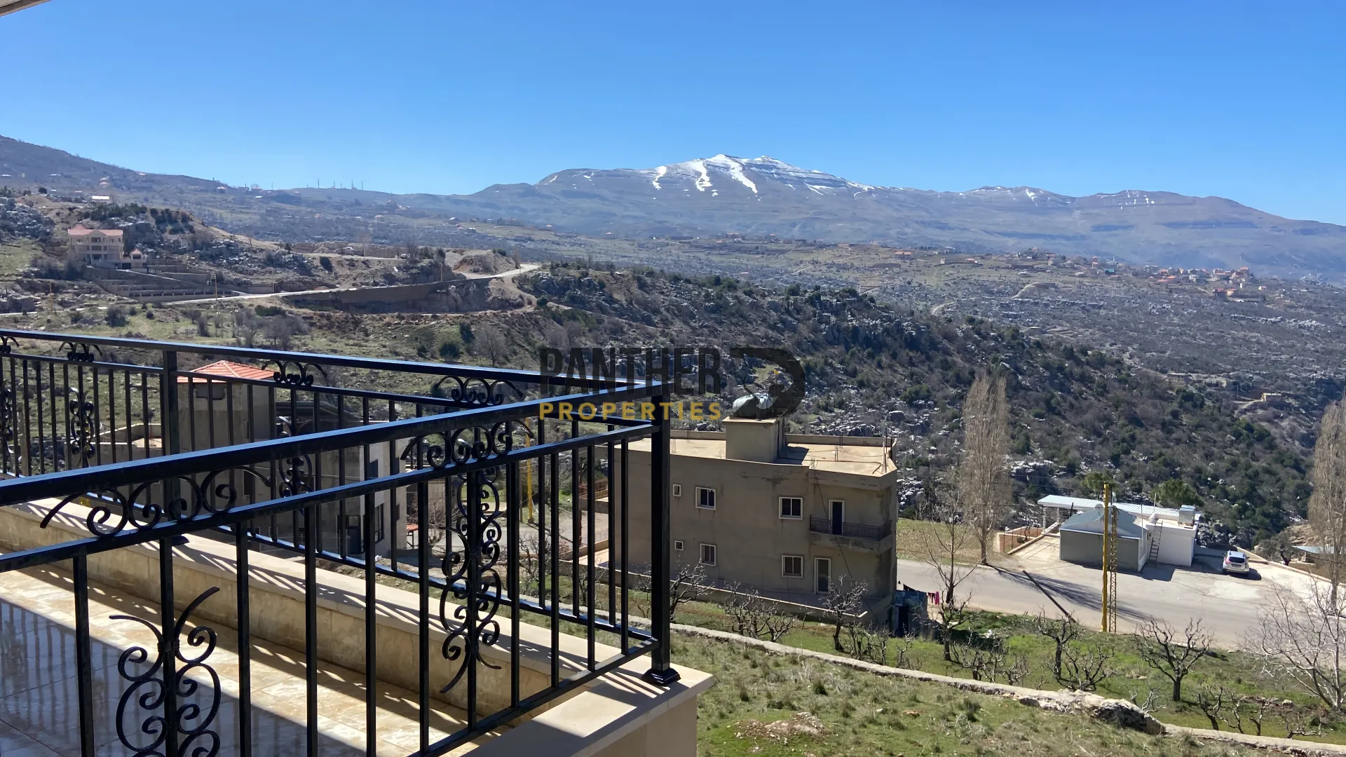 Apartment for sale in Tarchich, lebanon - 2 bed, 3.0 bath