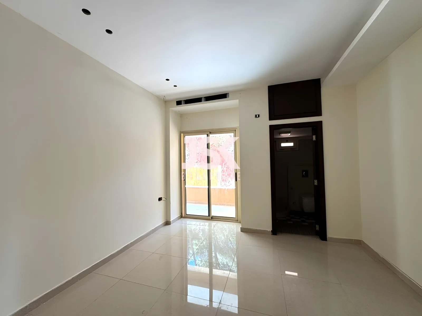 Apartment for Sale in Beit Meri