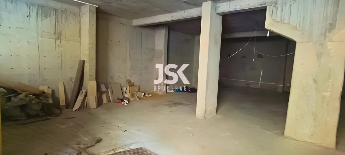 Warehouse for sale in Sehayleh