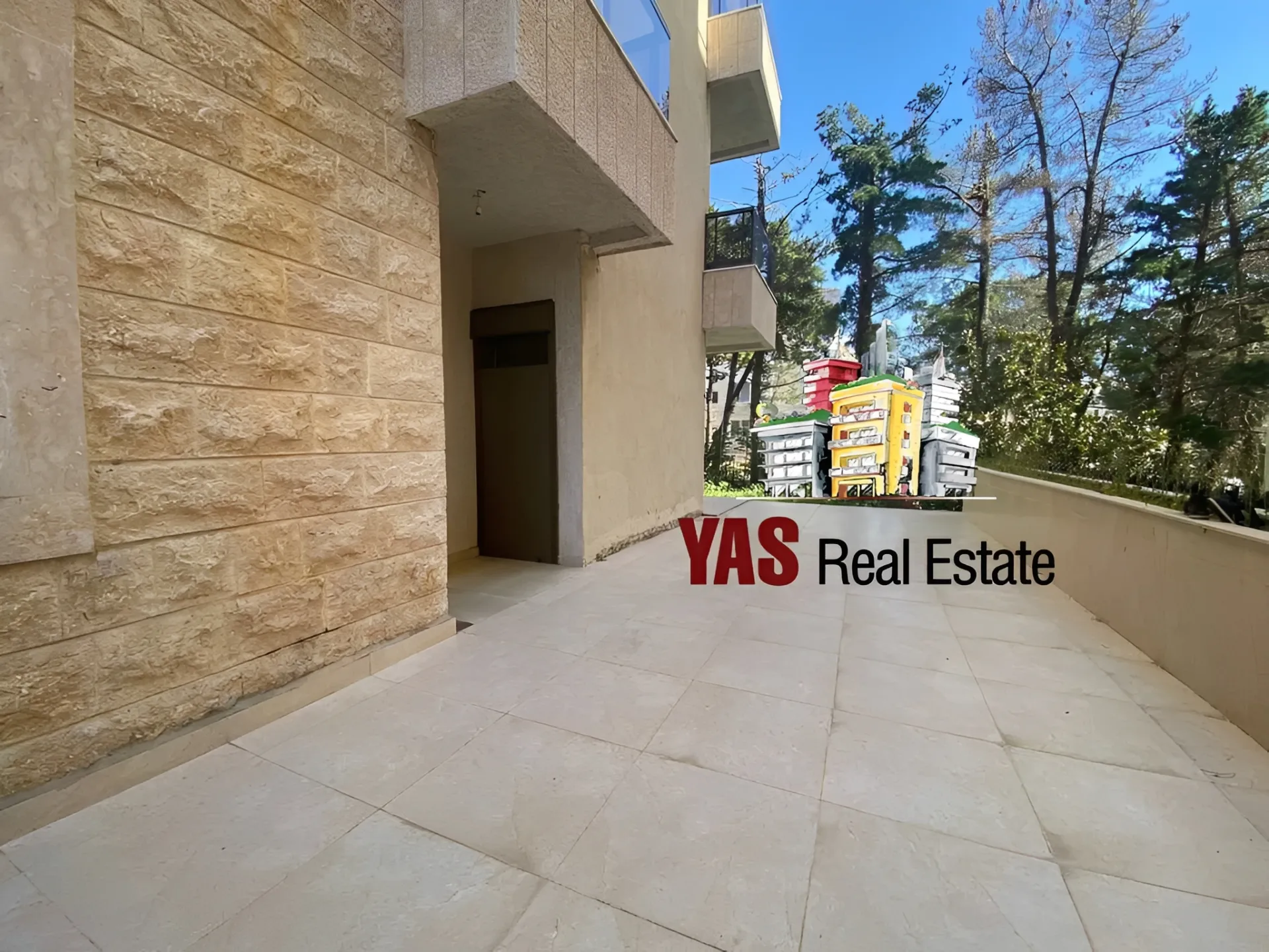 Apartment for Sale in Ballouneh