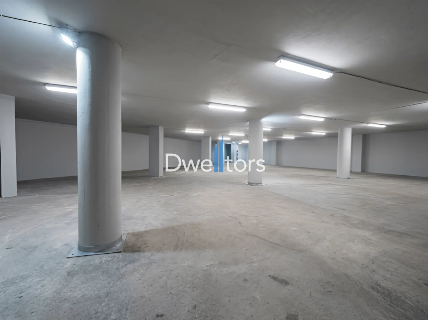 Warehouse for sale in Mar Roukouz